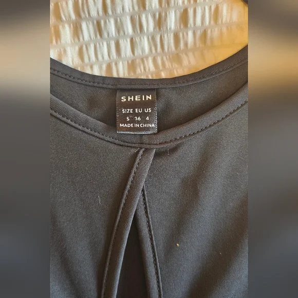 SHEIN - Black Cutouts Bodycon Dress - Picture 6 of 7